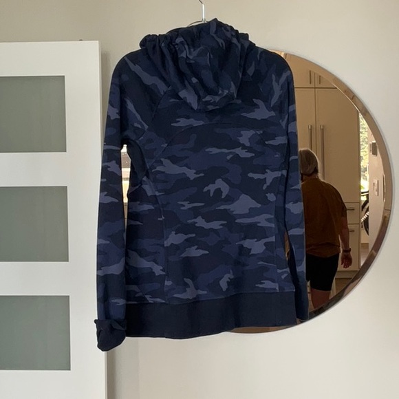 “Athleta” Women’s Navy Camouflage hoodie - Picture 2 of 4